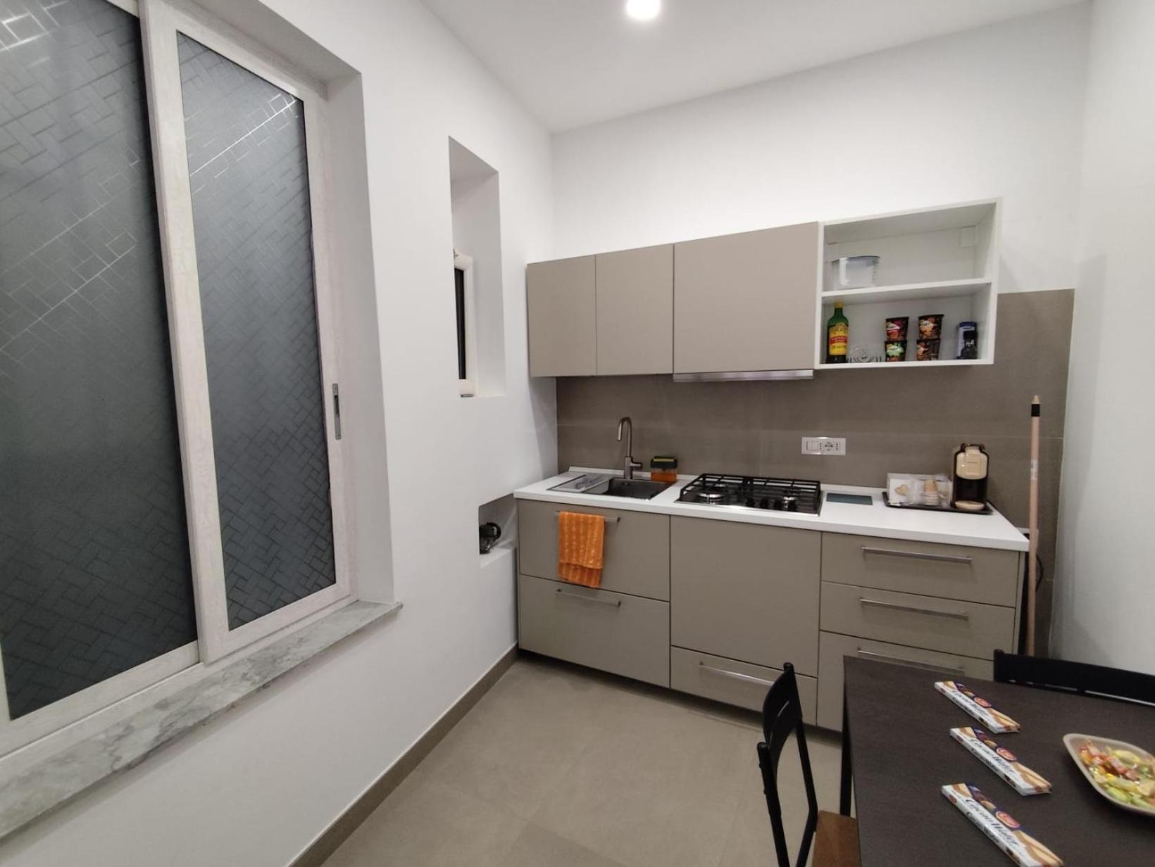 Gradini A Toledo * Naples